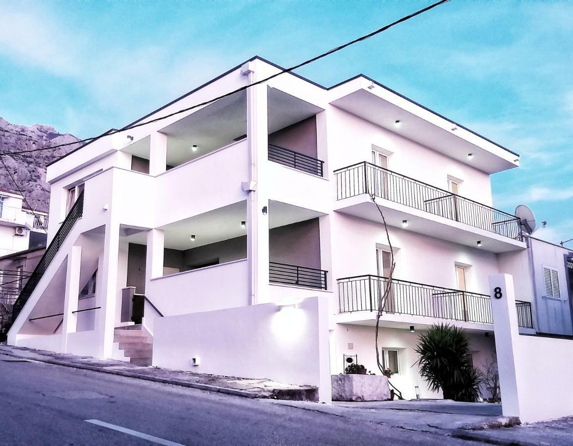 Apartman For 4 - Lovreta ماكارسكا المظهر الخارجي الصورة